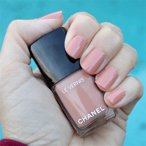 chanel beige beige nail polish 2017|Chanel spring 2017 nail polish collection review.